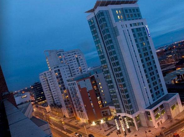 Blanco, Rosso & Verde Suite, Radisson Blu Hotel, Cardiff photo #1