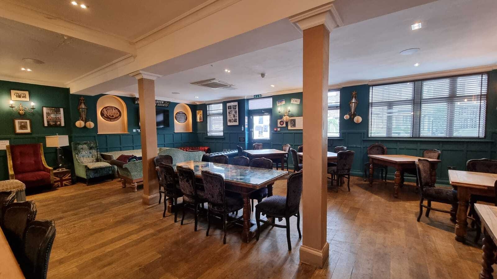 Photo of The Clissold Arms, Kinks Room