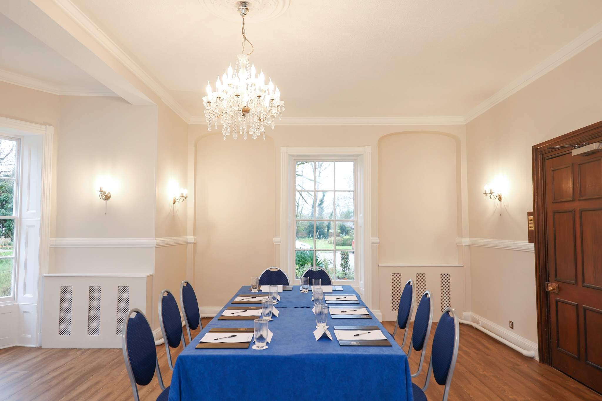 Photo of Woodland Manor Hotel, Library