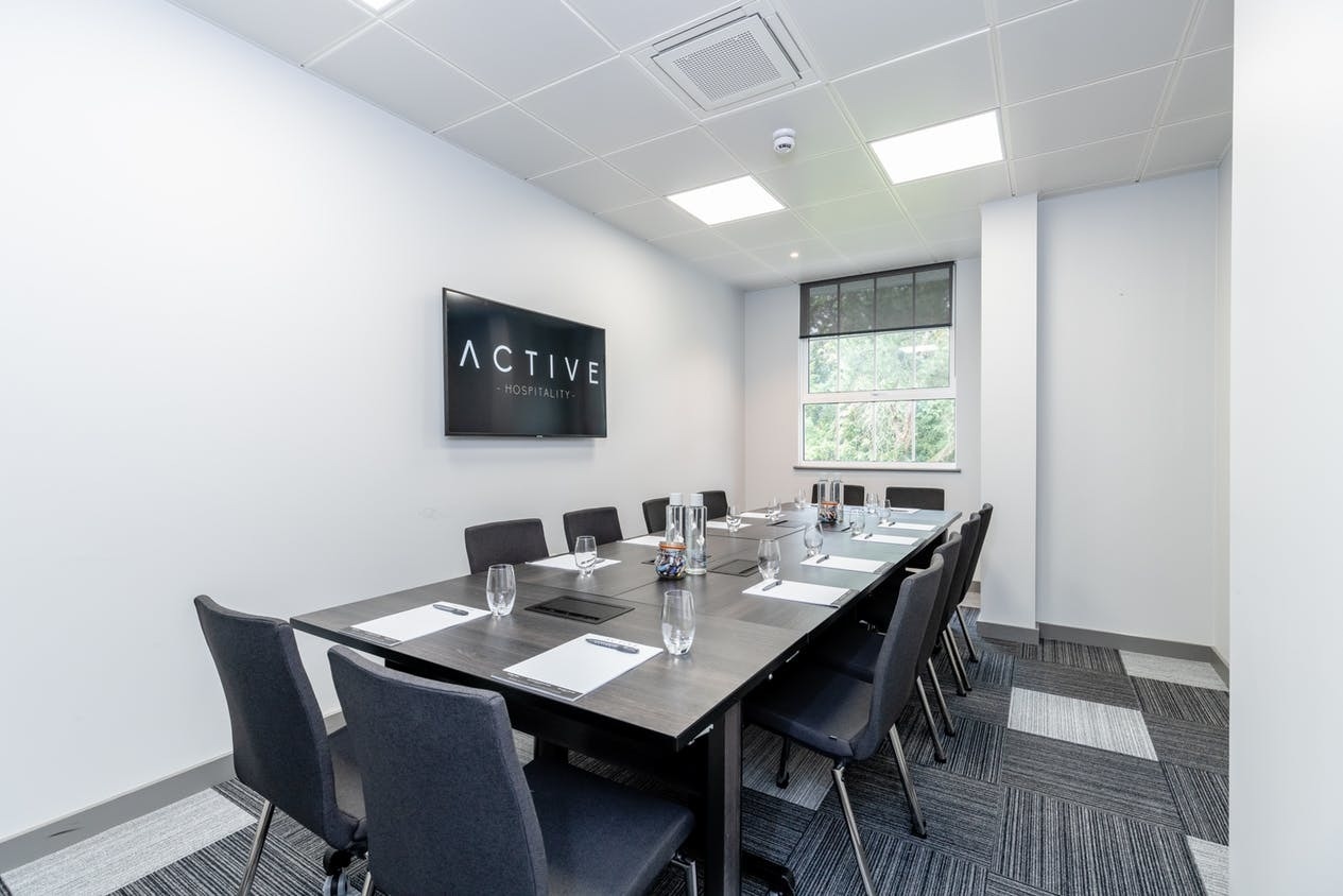 Photo of Gorse Hill, Woking, City