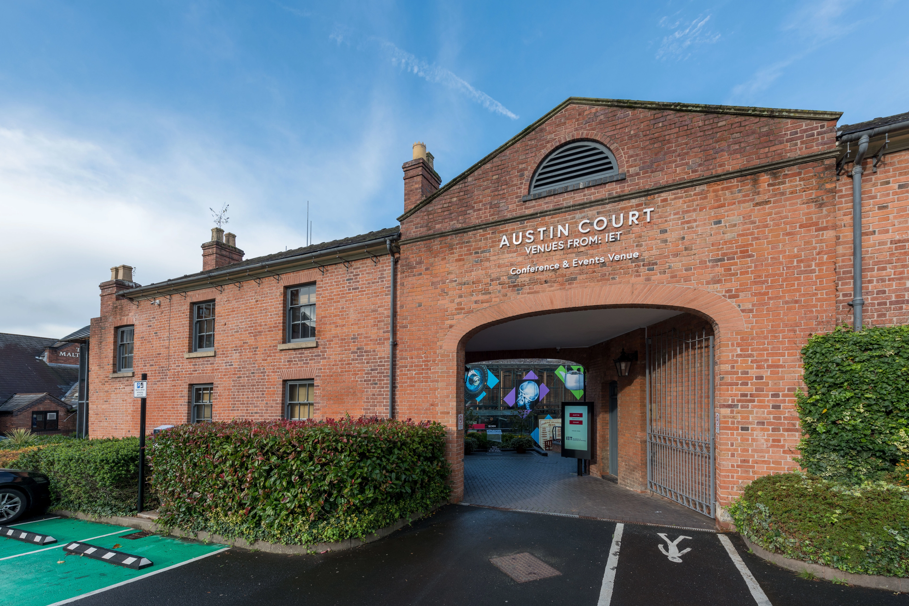 Photo of IET: Birmingham: Austin Court, Lodge Room 3