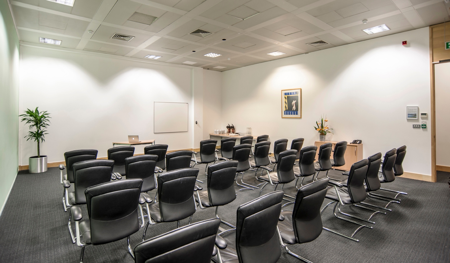 Photo of Regus Heathrow Stockley Park, Malawi / Tekapo