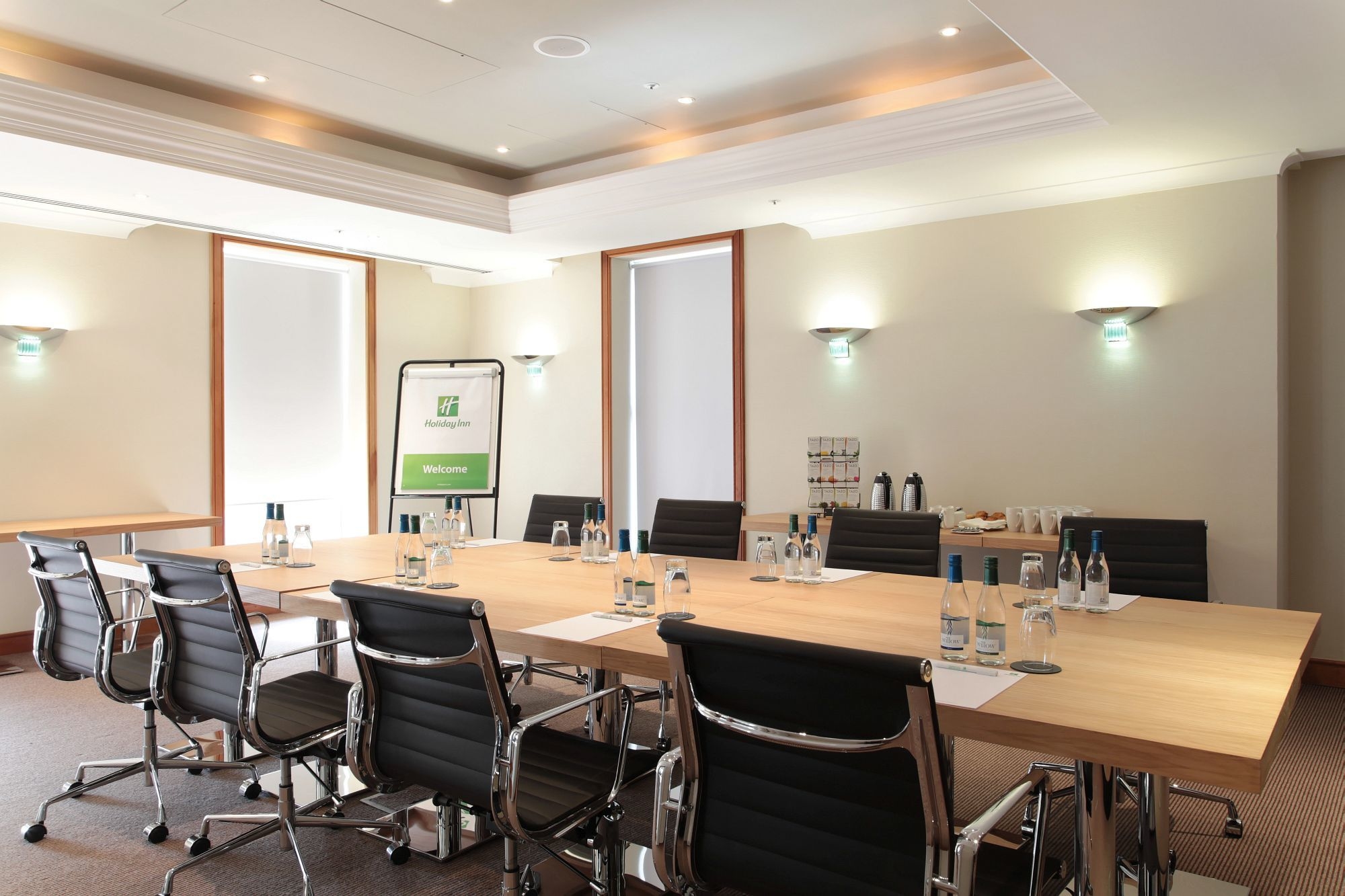 Photo of Holiday Inn Terminal 5, Arora Suite