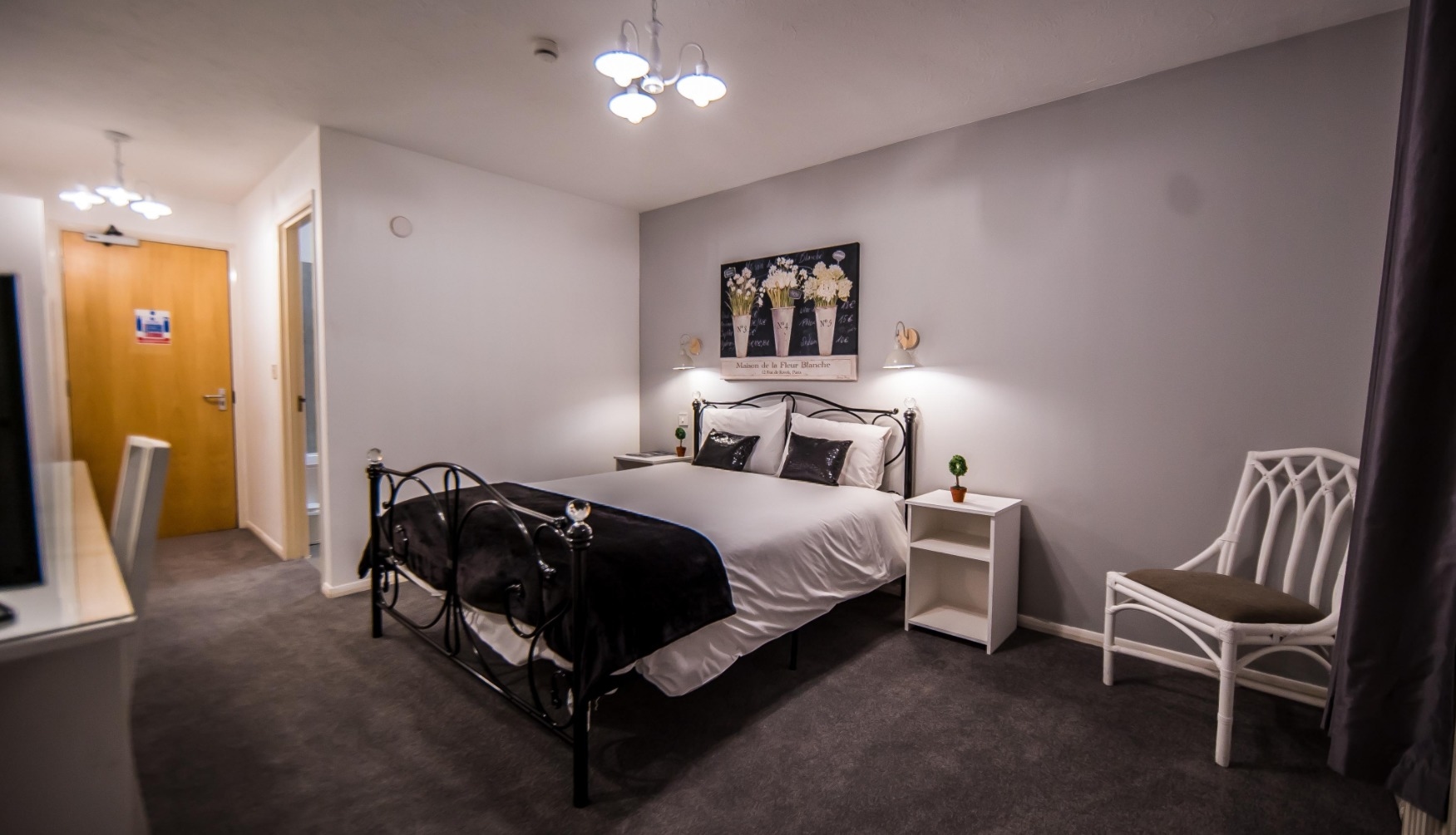 Photo of Gray Manor Hotel, Elisabeth Room