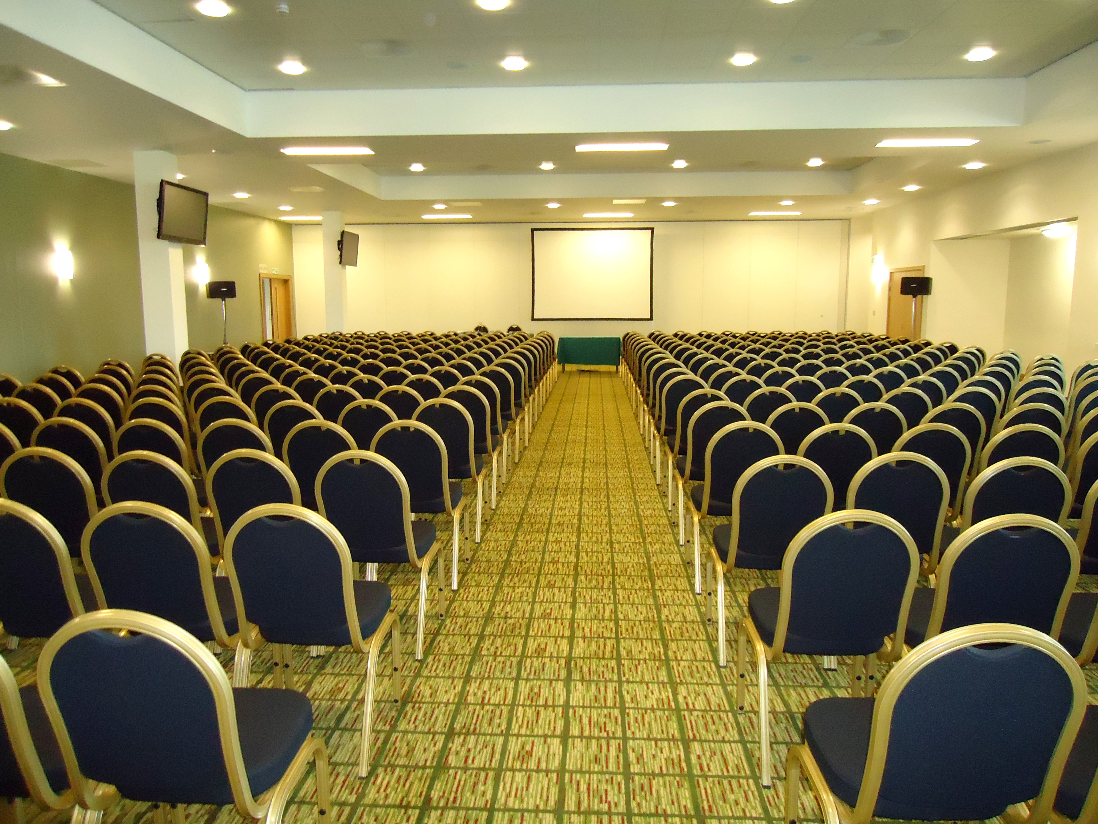 Photo of Leicester Tigers, 1880 & Honours Suites