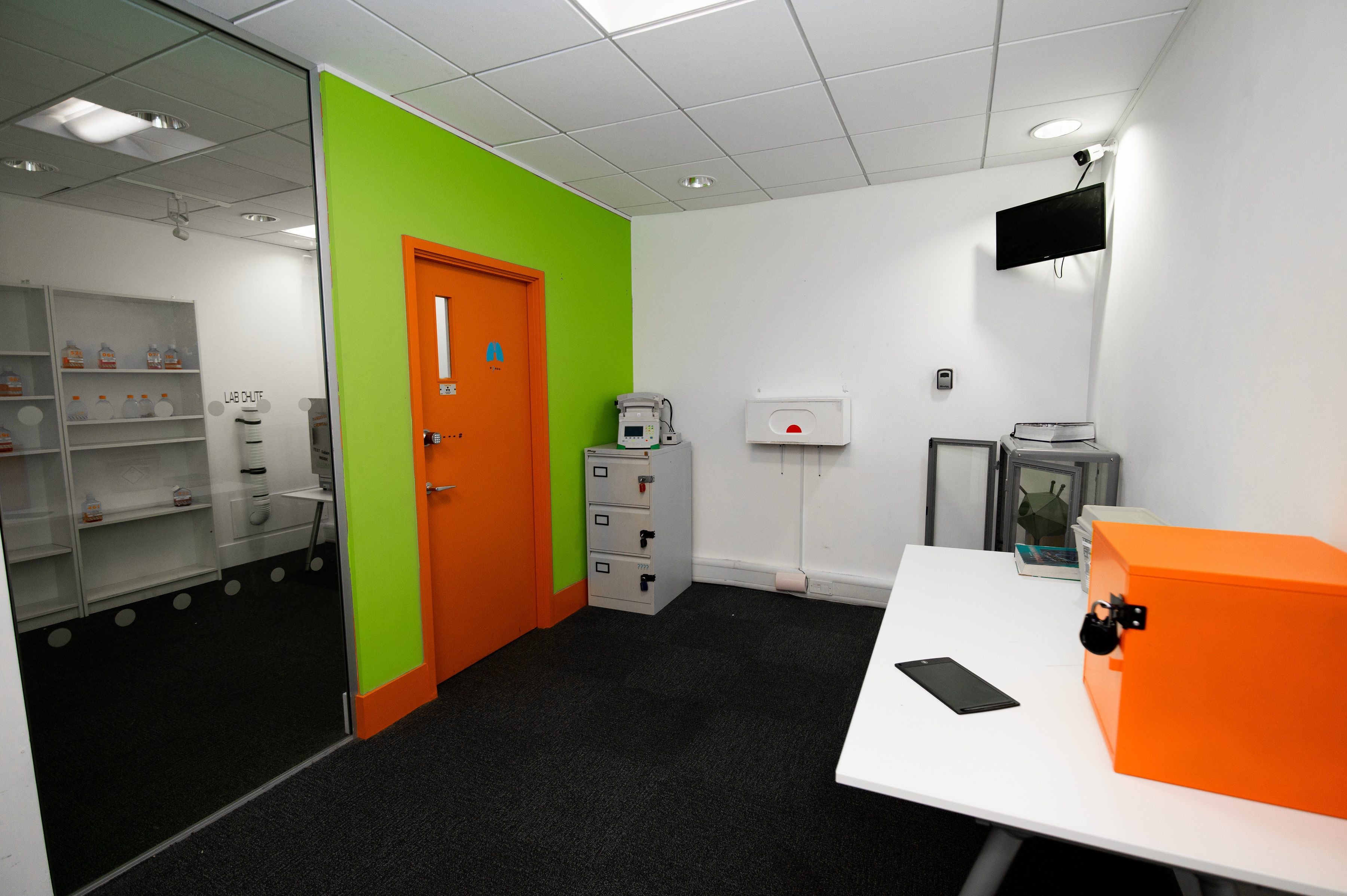 Photo of Exitus Escape Rooms, Tenovus Virus Tinkerers - Escape Room