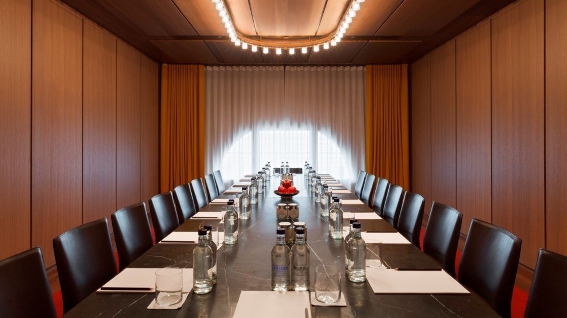 Photo of Hotel Cafe Royal, Nicols