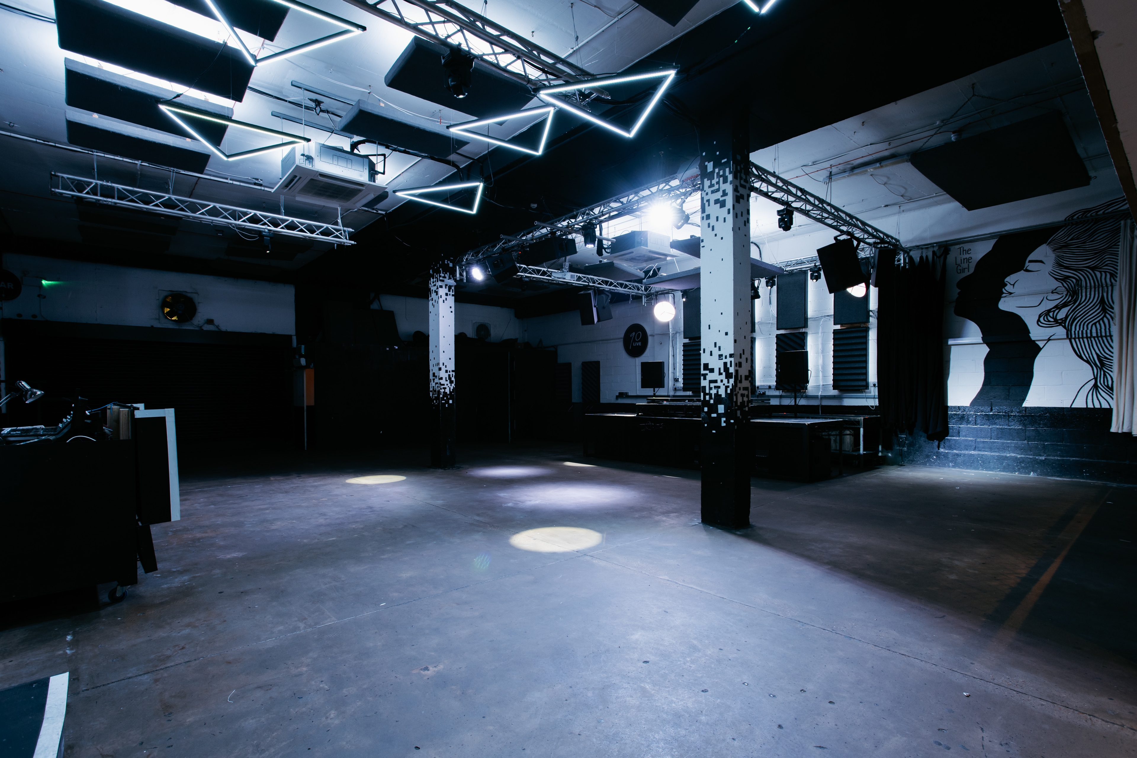 Photo of Studio 9294 & Number 90, No90 Live + Canal Side Terrace