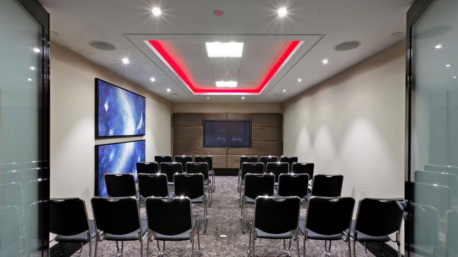 Photo of Leonardo Royal London St Paul's, Reynolds