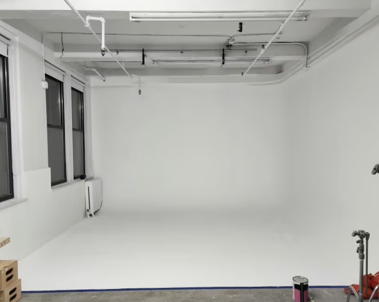 Photo of Contra Studios, NYC Photo & Soundstage Studio
