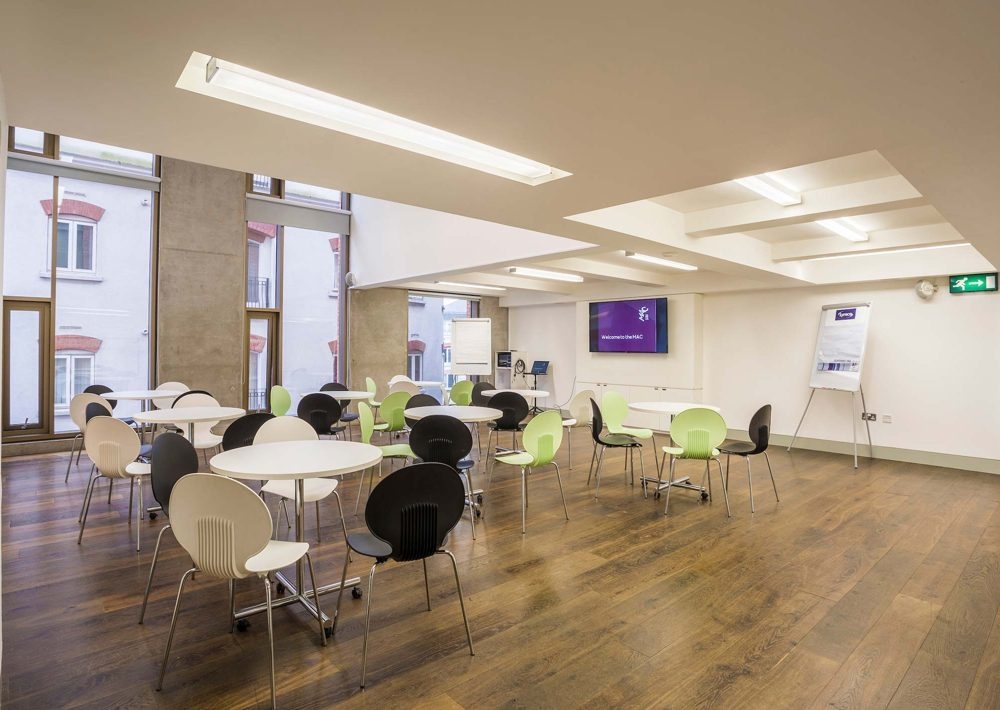 Photo of The Mac, The Works