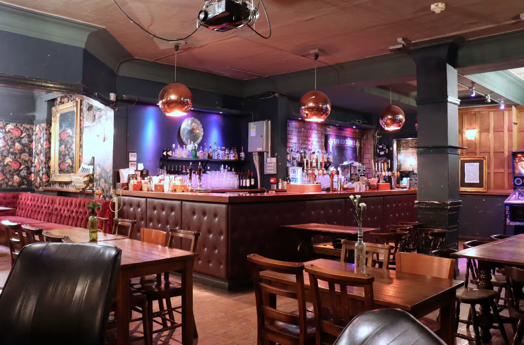 Photo of The Star Of Kings, Back Bar