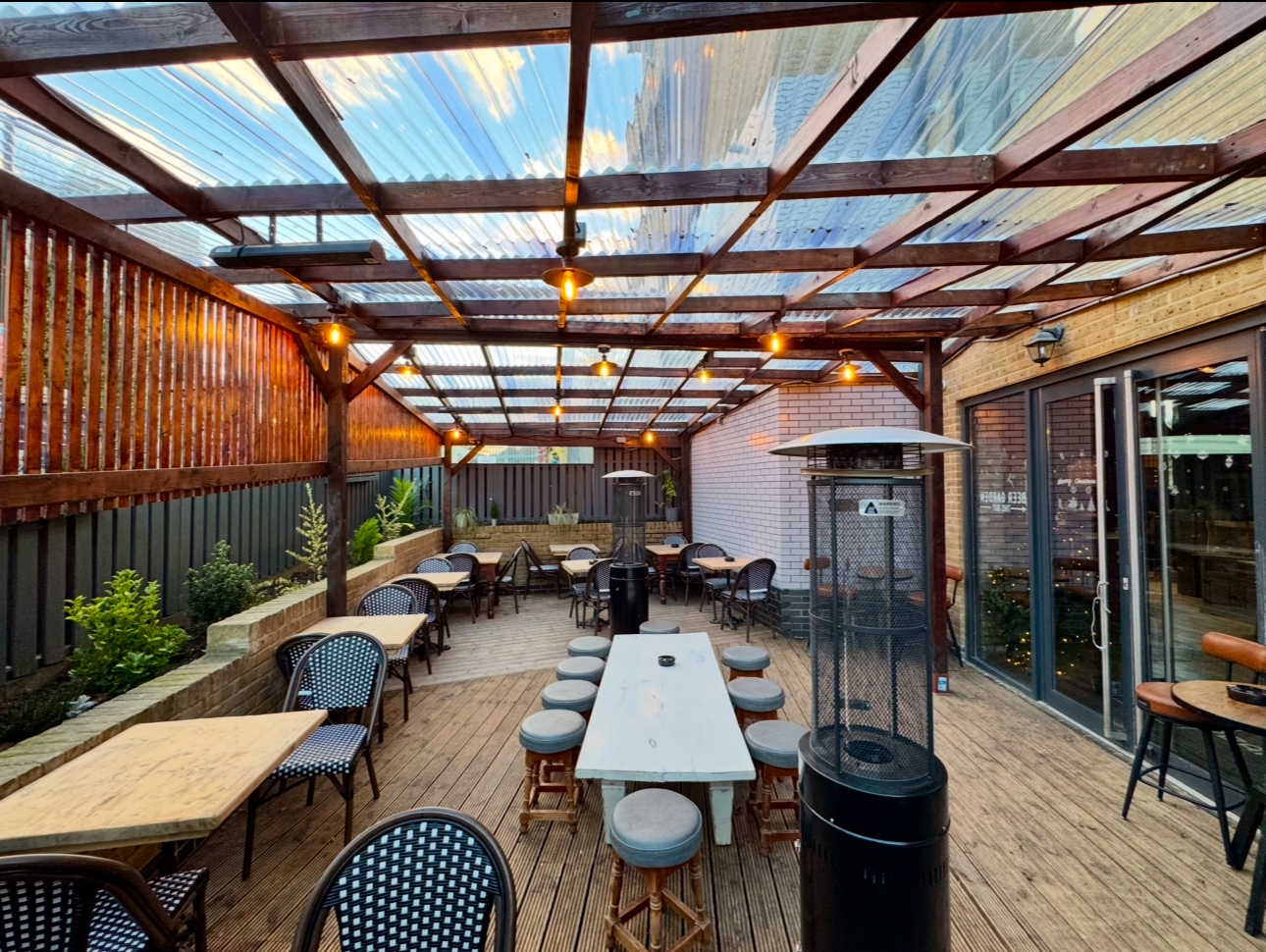 Photo of Carbobar, Beer Garden