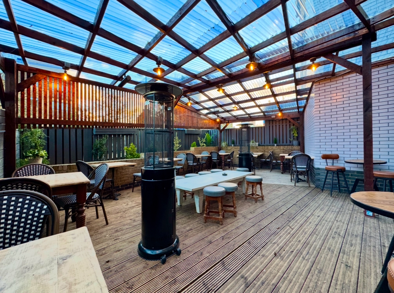 Photo of Carbobar, Beer Garden