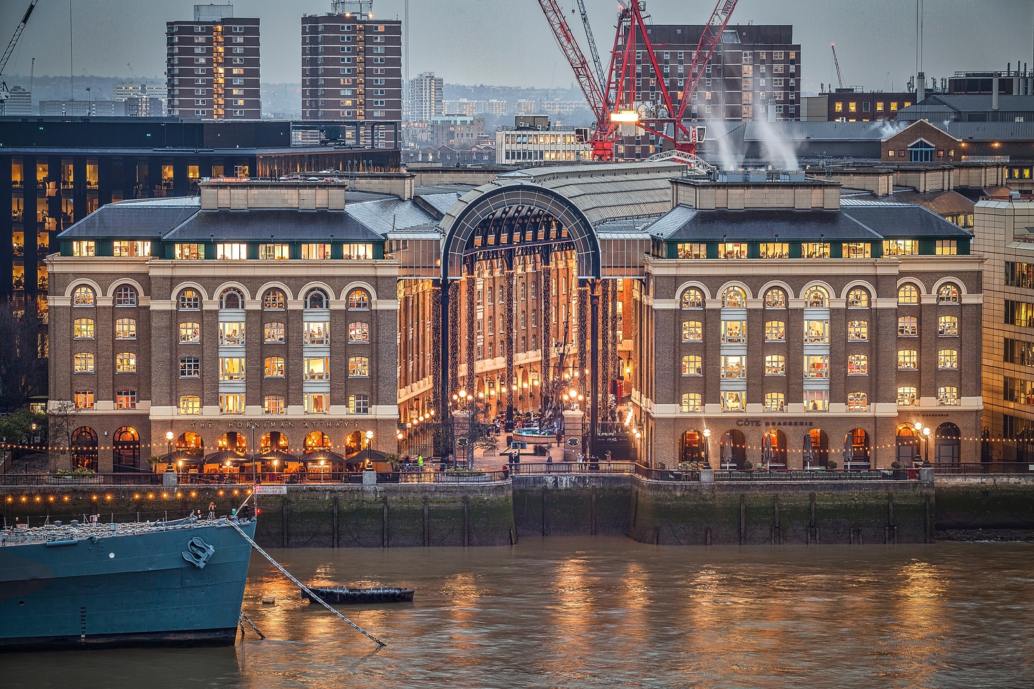 Photo of Us&Co Monument