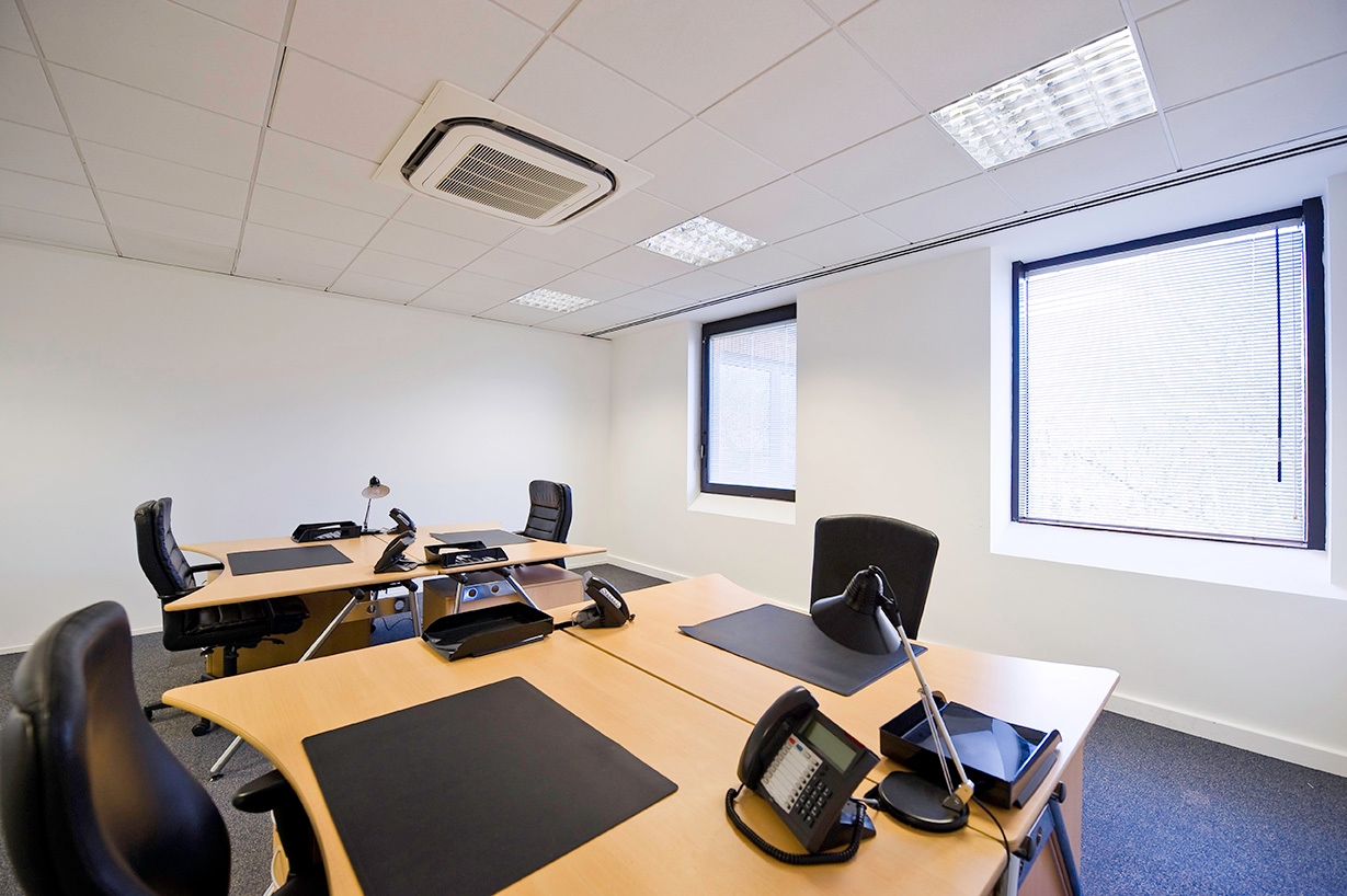 Photo of Regus Brentwood Great Warley, Rolls Royce