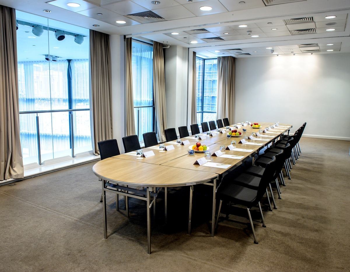Photo of DoubleTree By Hilton Manchester, Meeting Rooms