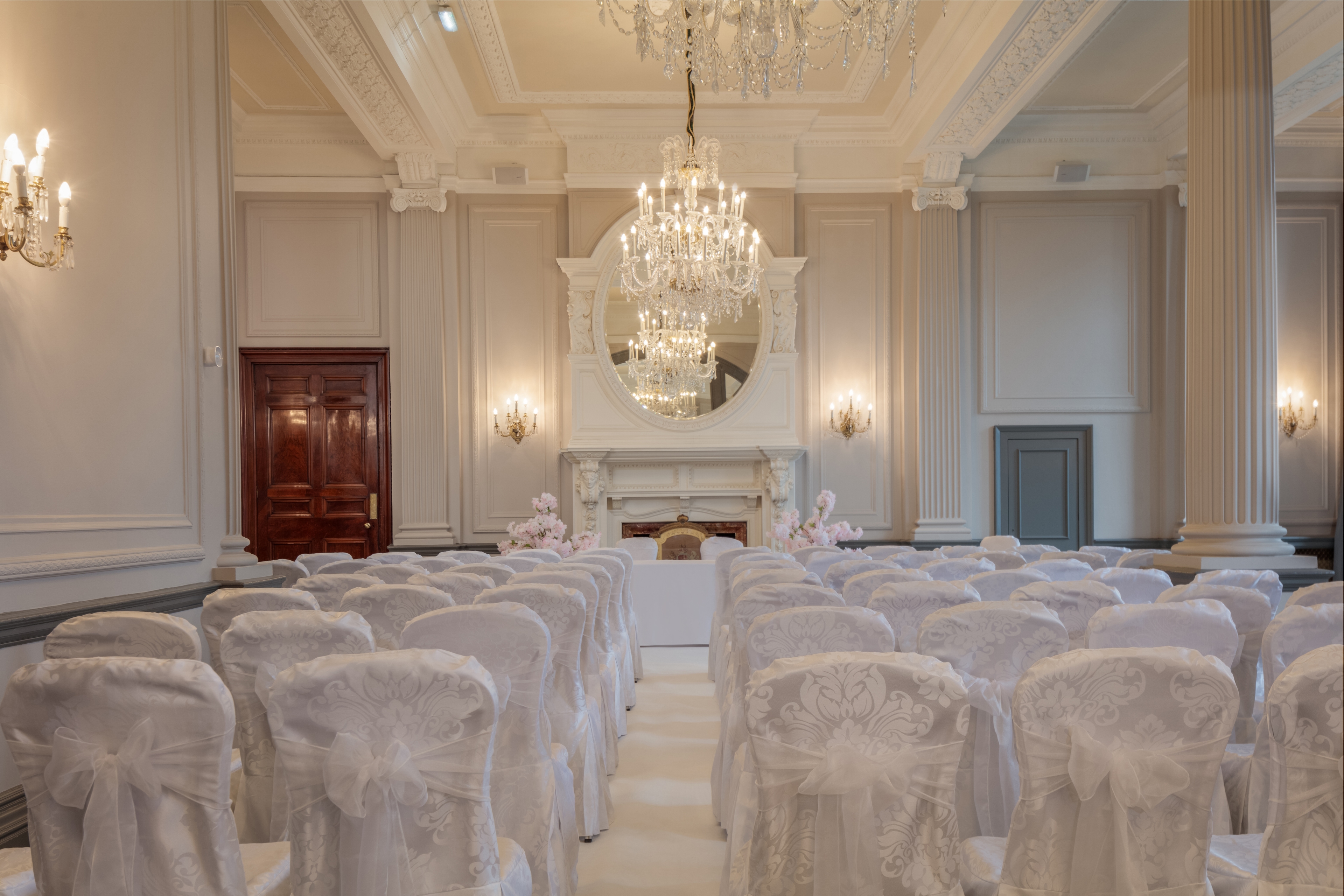 Photo of DoubleTree By Hilton Majestic Hotel & Spa, Reading Room