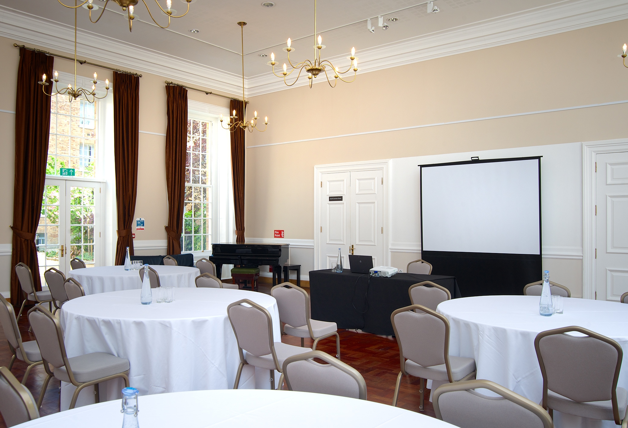 Photo of Goodenough College, Large Common Room Wg