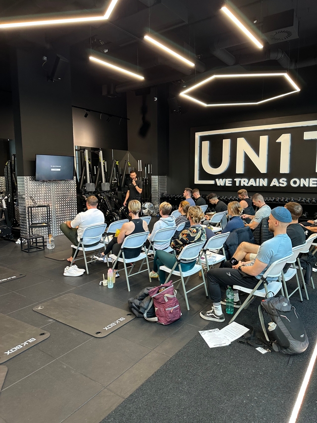 Hire UN1T Nine Elms | Studio Space | VenueScanner