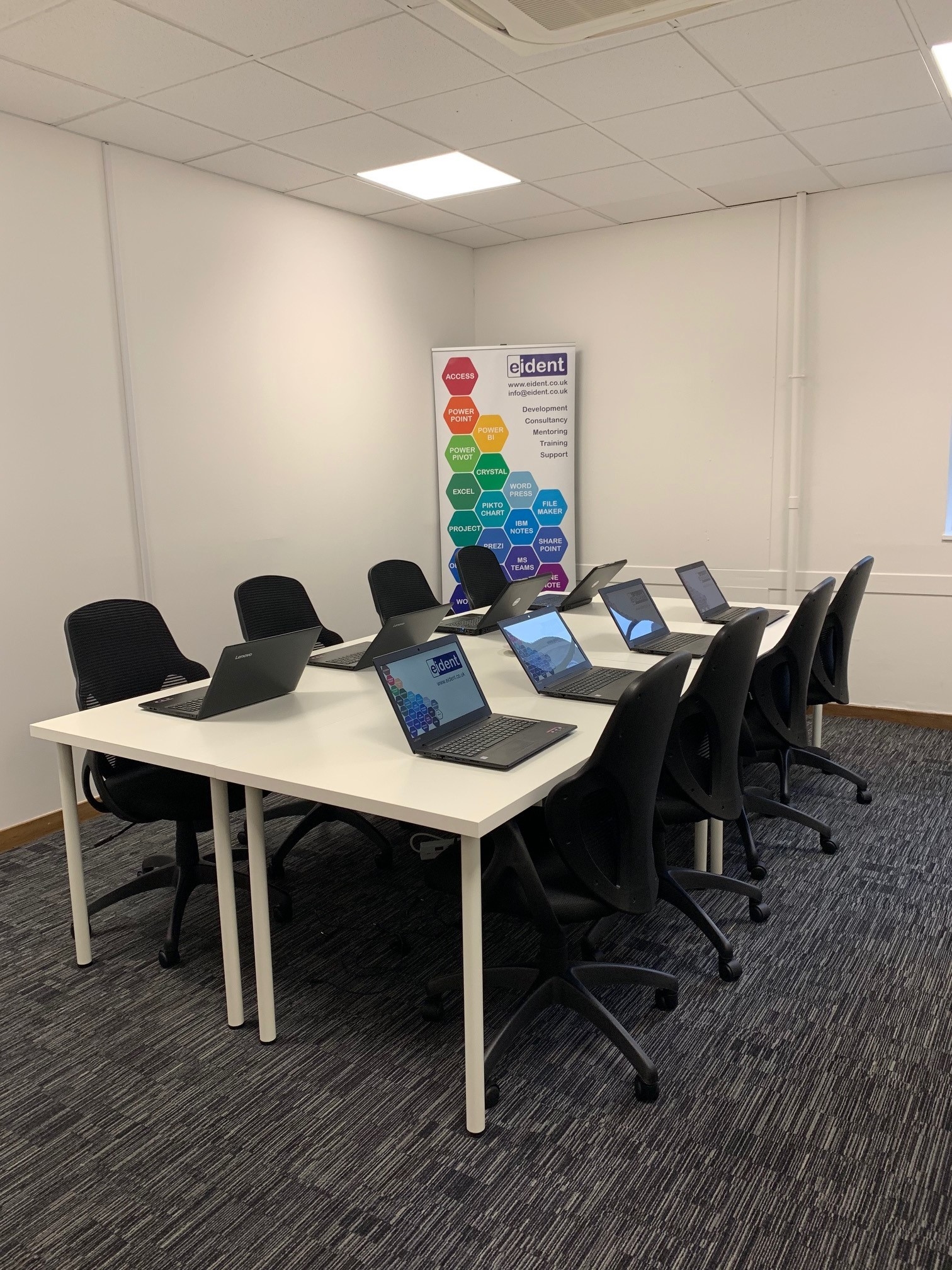 Photo of Glasgow Computer Training Rooms, Glasgow It Training Room