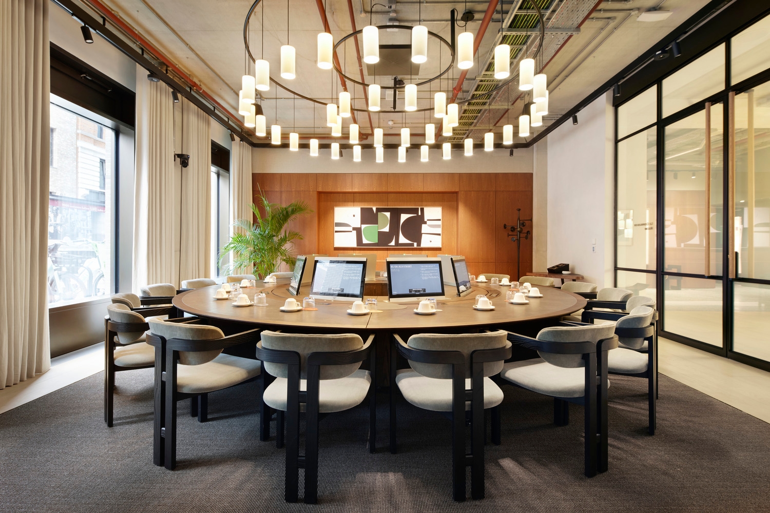 Photo of DL/28 Old Street, Le Corbusier Room