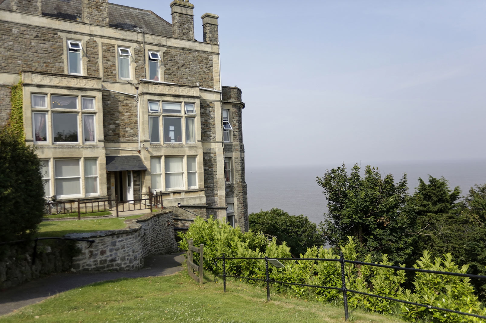 Photo of Best Western Walton Park Hotel