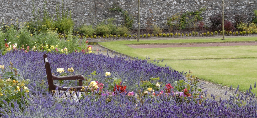 Photo of Cringletie House, Gardens