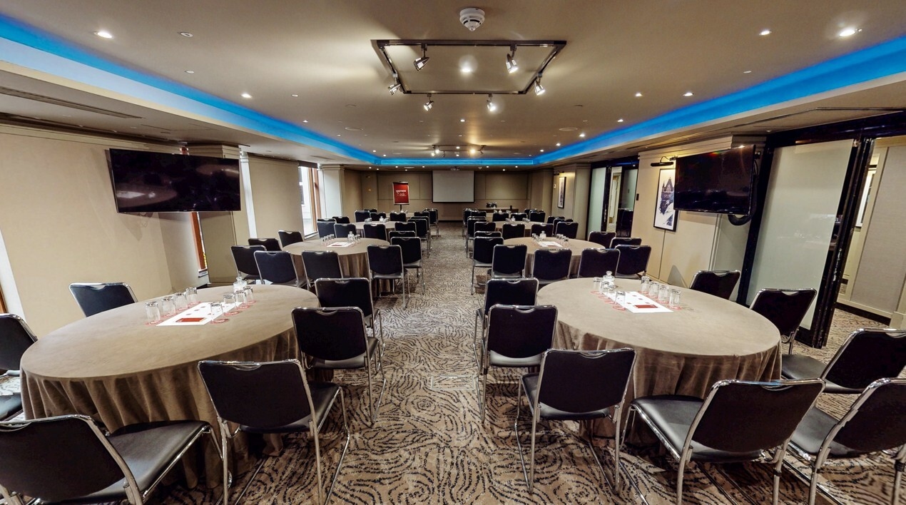 Photo of Leonardo Royal London City, Crown Suite