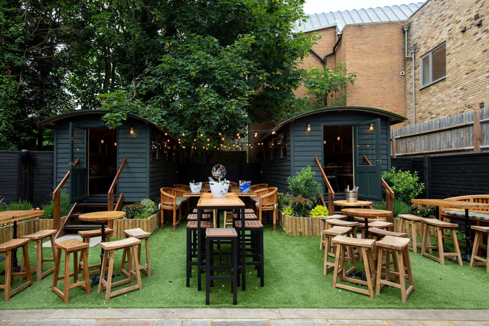 Photo of The Leather Bottle, Earlsfield, Garden Huts
