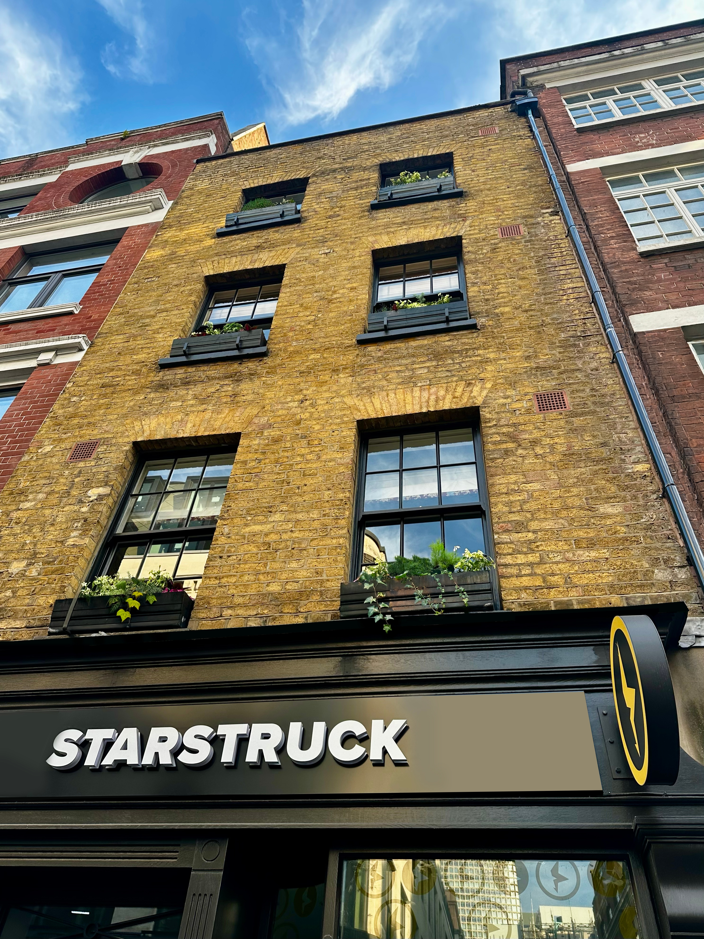 Photo of Starstruck HQ, Apartment