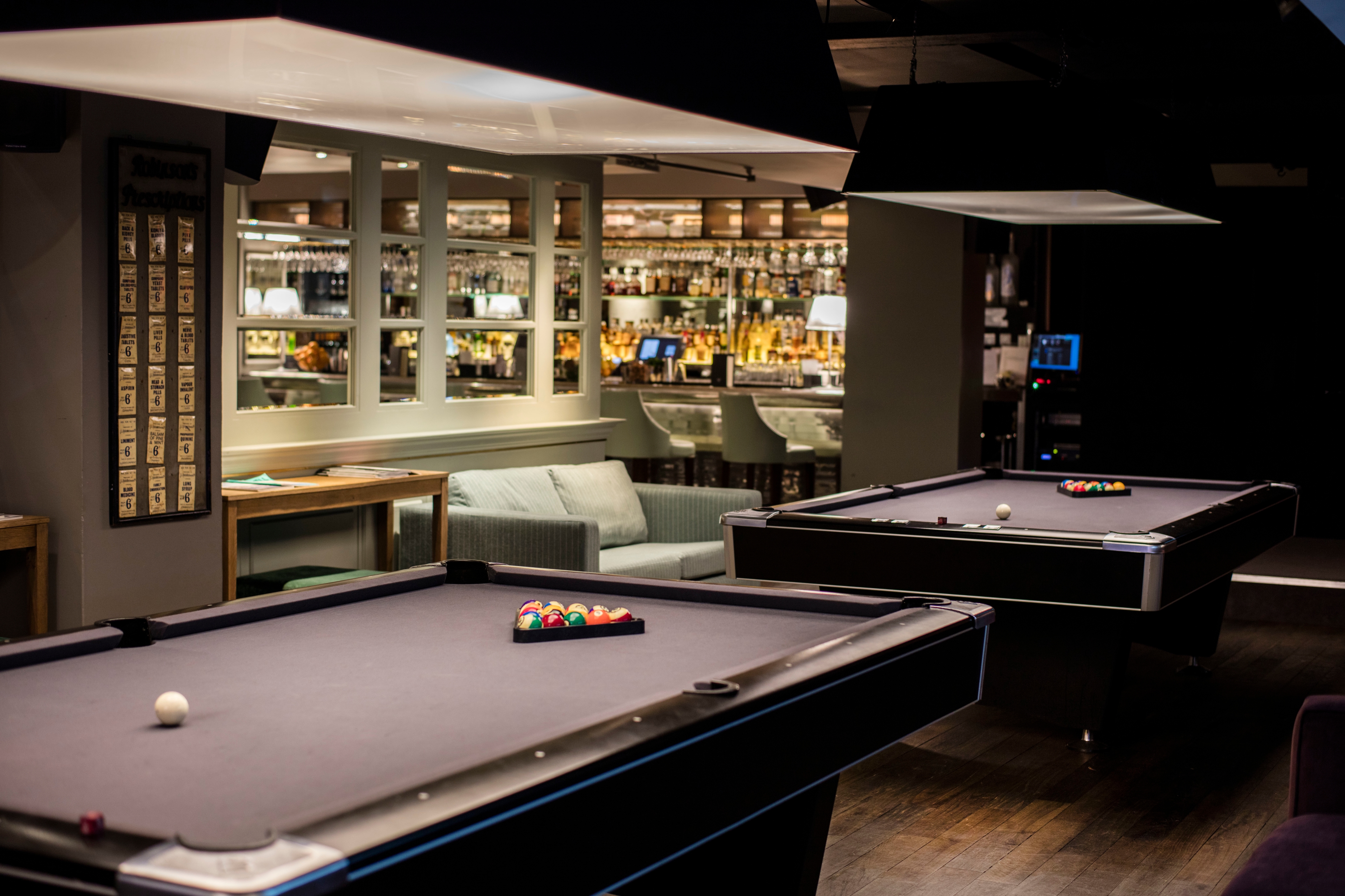 Photo of Eight Club Bank