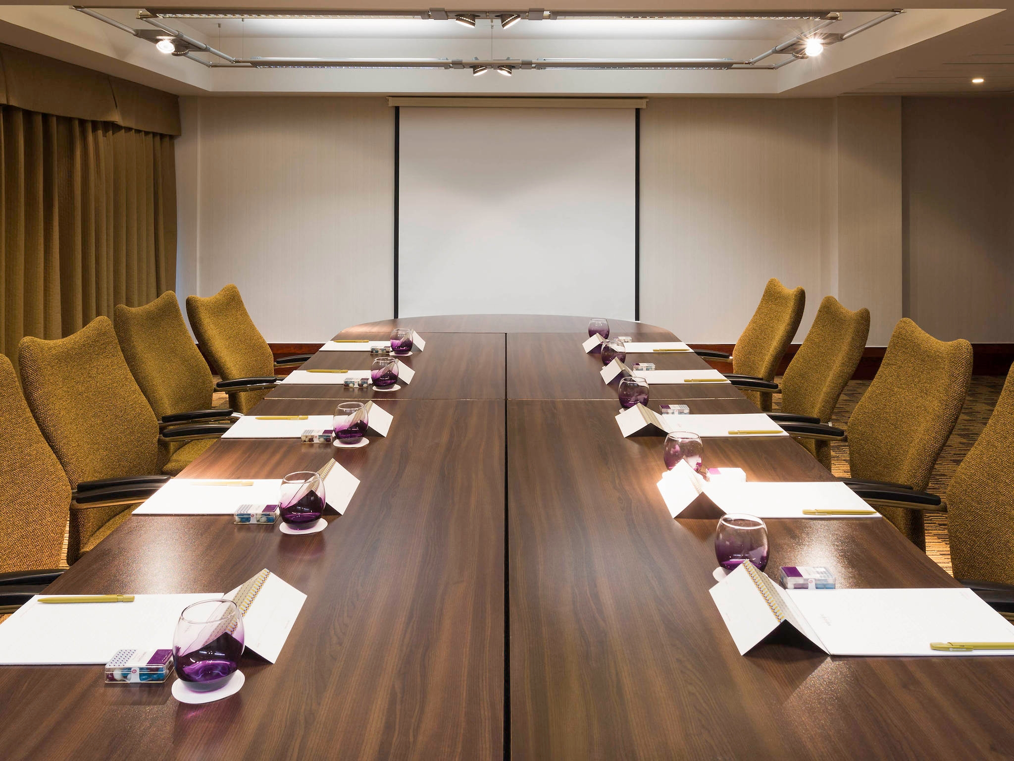 Photo of Mercure St Pauls Hotel & Spa, Meeting Room 6