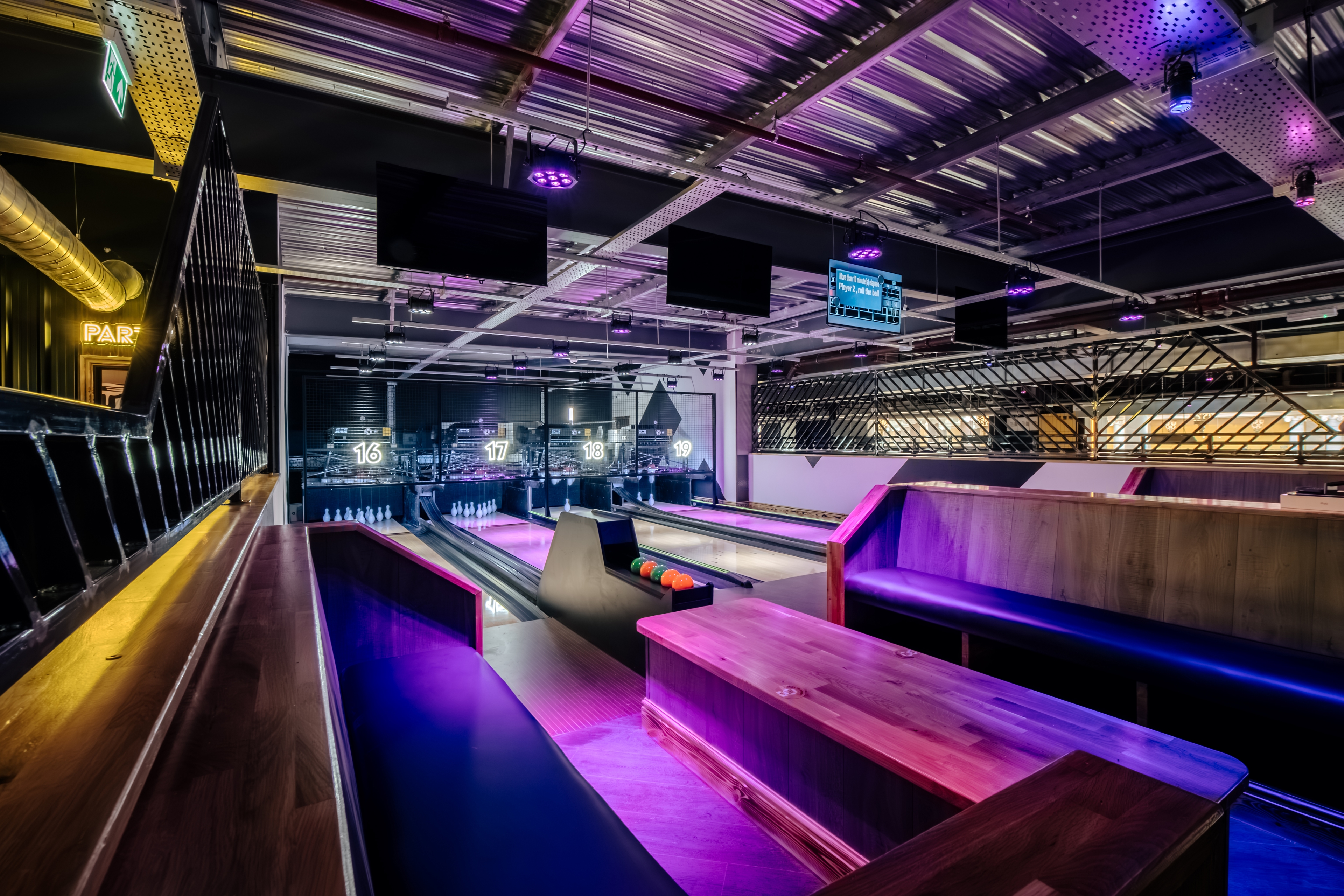 Photo of King Pins Bowling - Trafford Palazzo Manchester, The Mezzanine