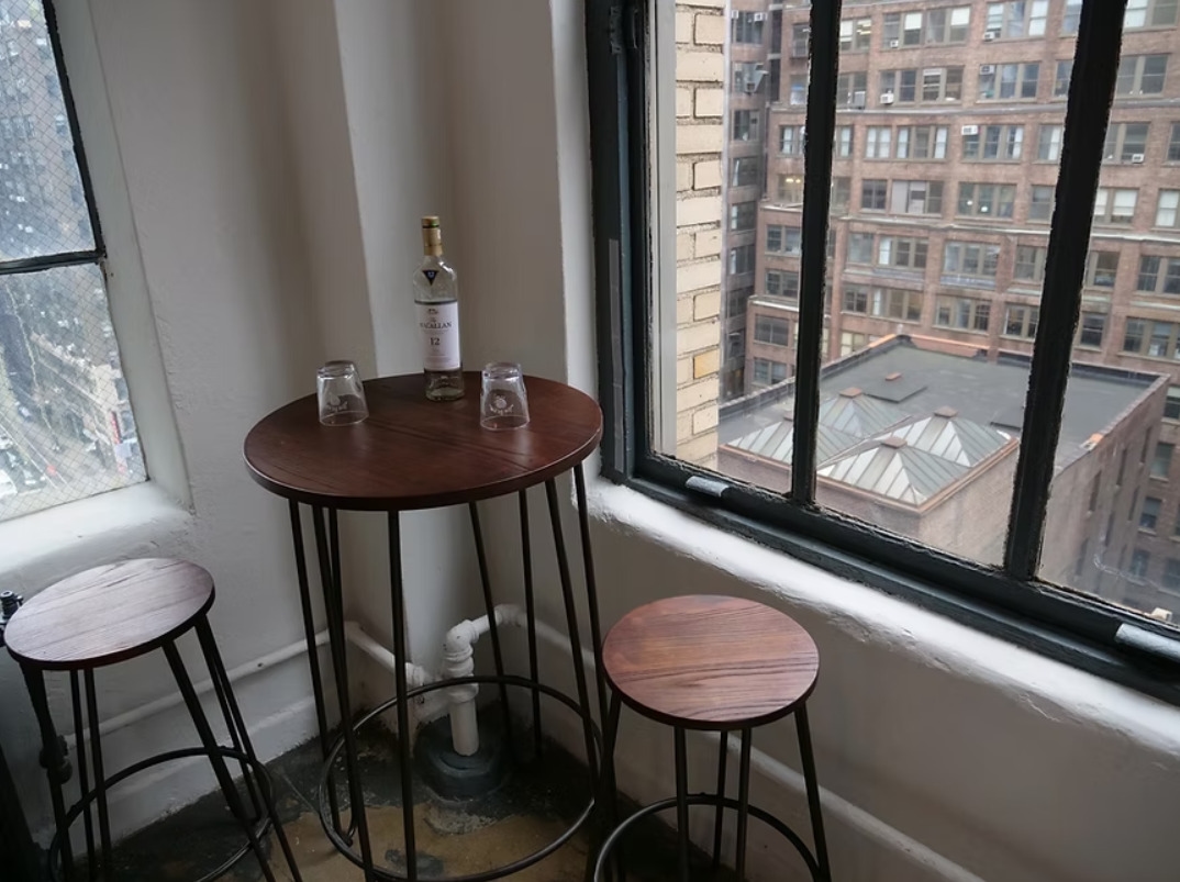 Photo of Lounge Studios, Throne Room Photo Studio