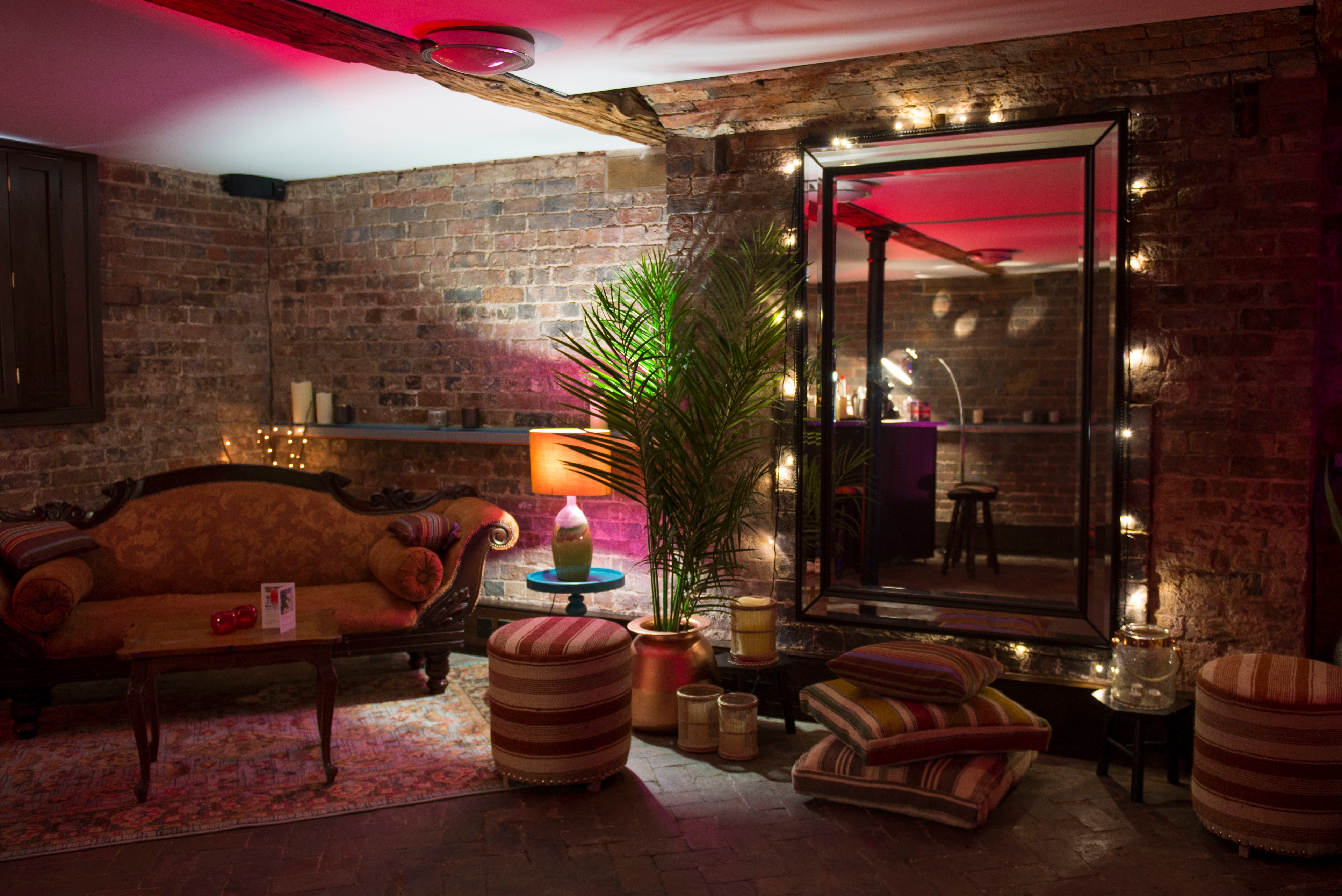 Photo of Safari Venues At West Midlands Safari Park, Cellarz