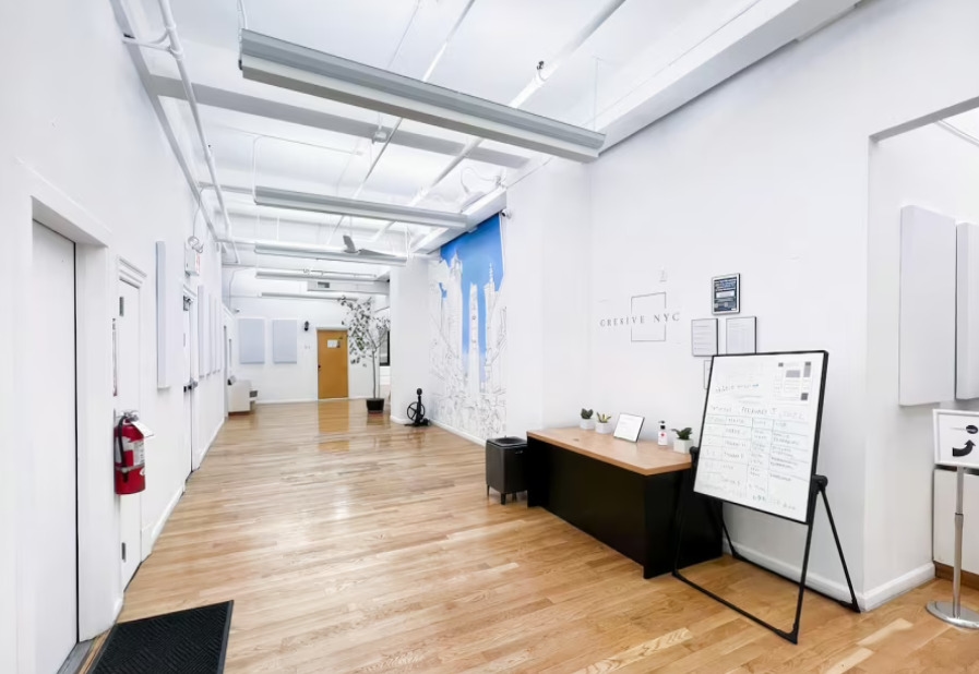Photo of Cre8ive NYC, Cre8ive Studio 1-2