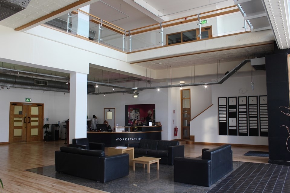 Photo of Showroom Workstation, Café