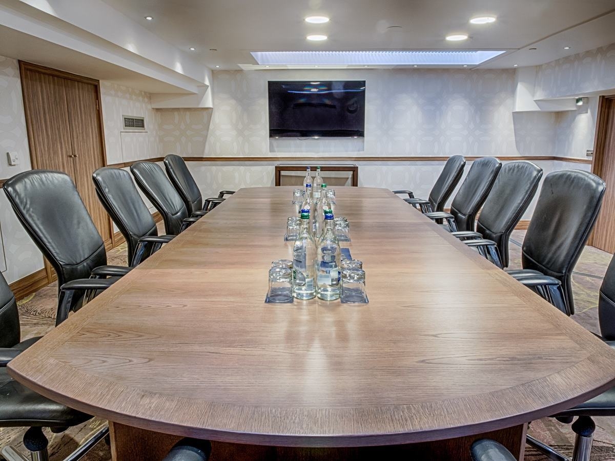 Photo of Hilton London Kensington, Boardroom 1