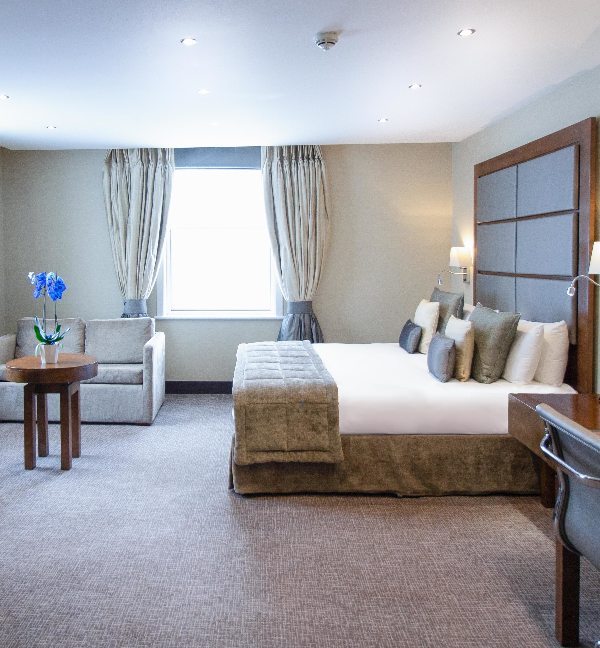 Photo of The Wellington Hotel By Blue Orchid Hospitality, Wellington Suite
