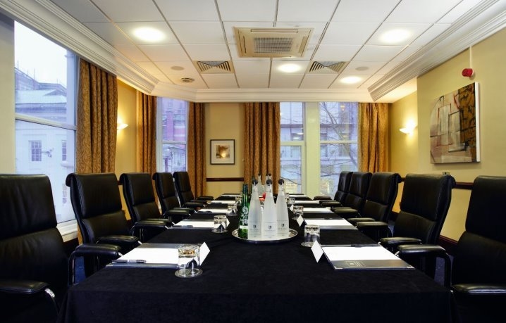 Photo of Macdonald Burlington Hotel, Diamond