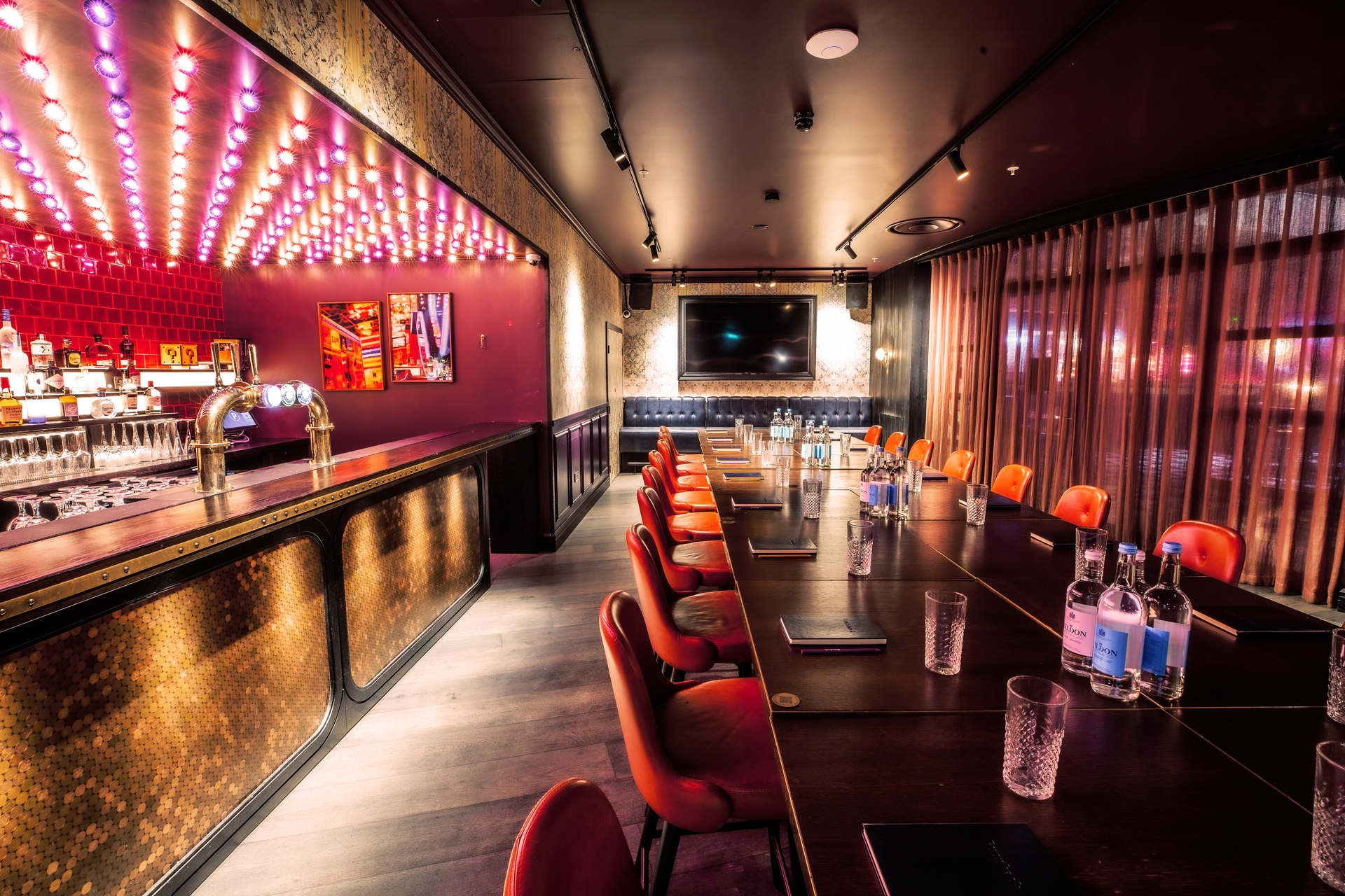 Photo of Puttshack Bank, Ruby Meeting Room