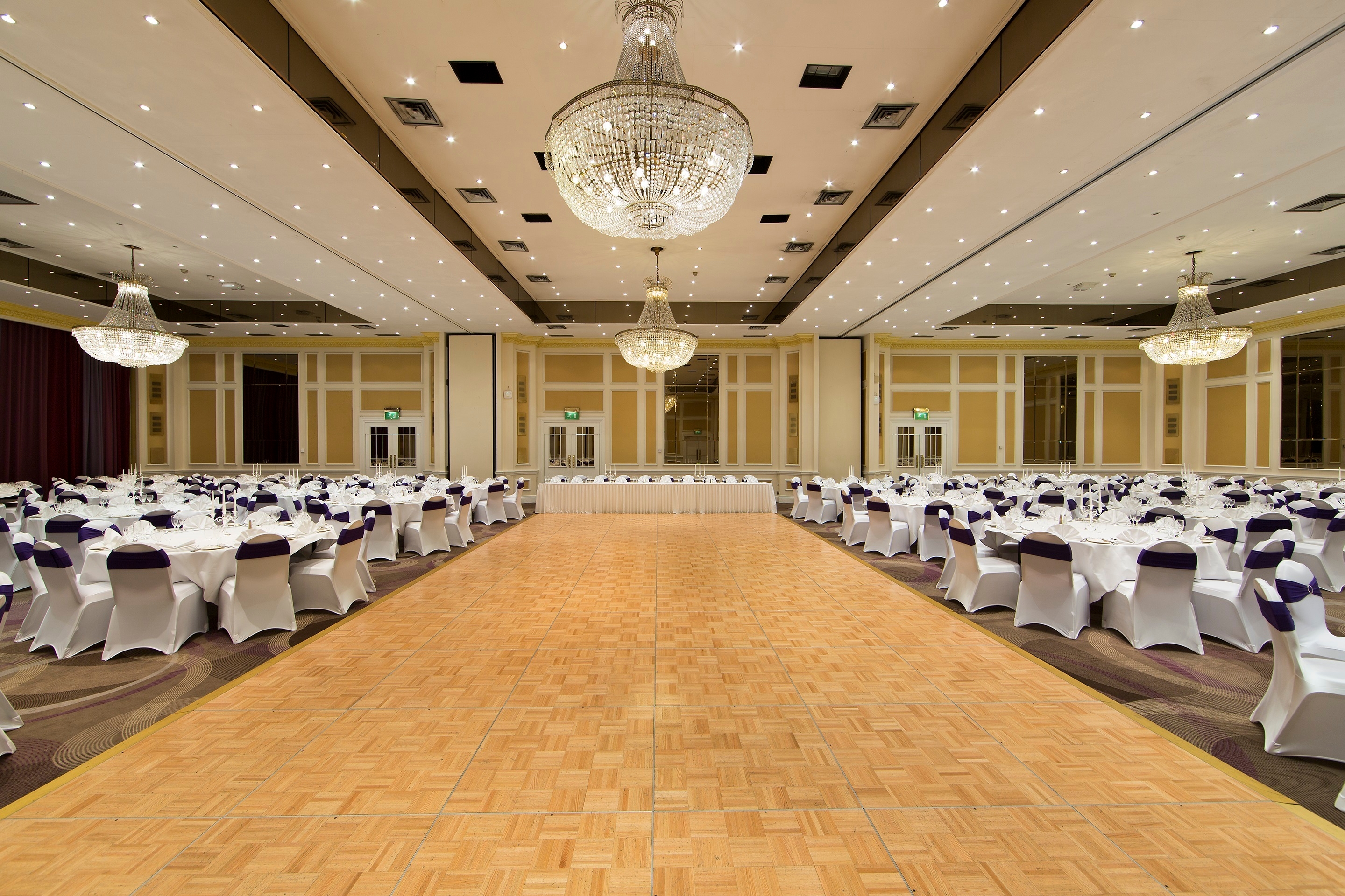 Photo of Thistle London Heathrow T5, Wright Suite