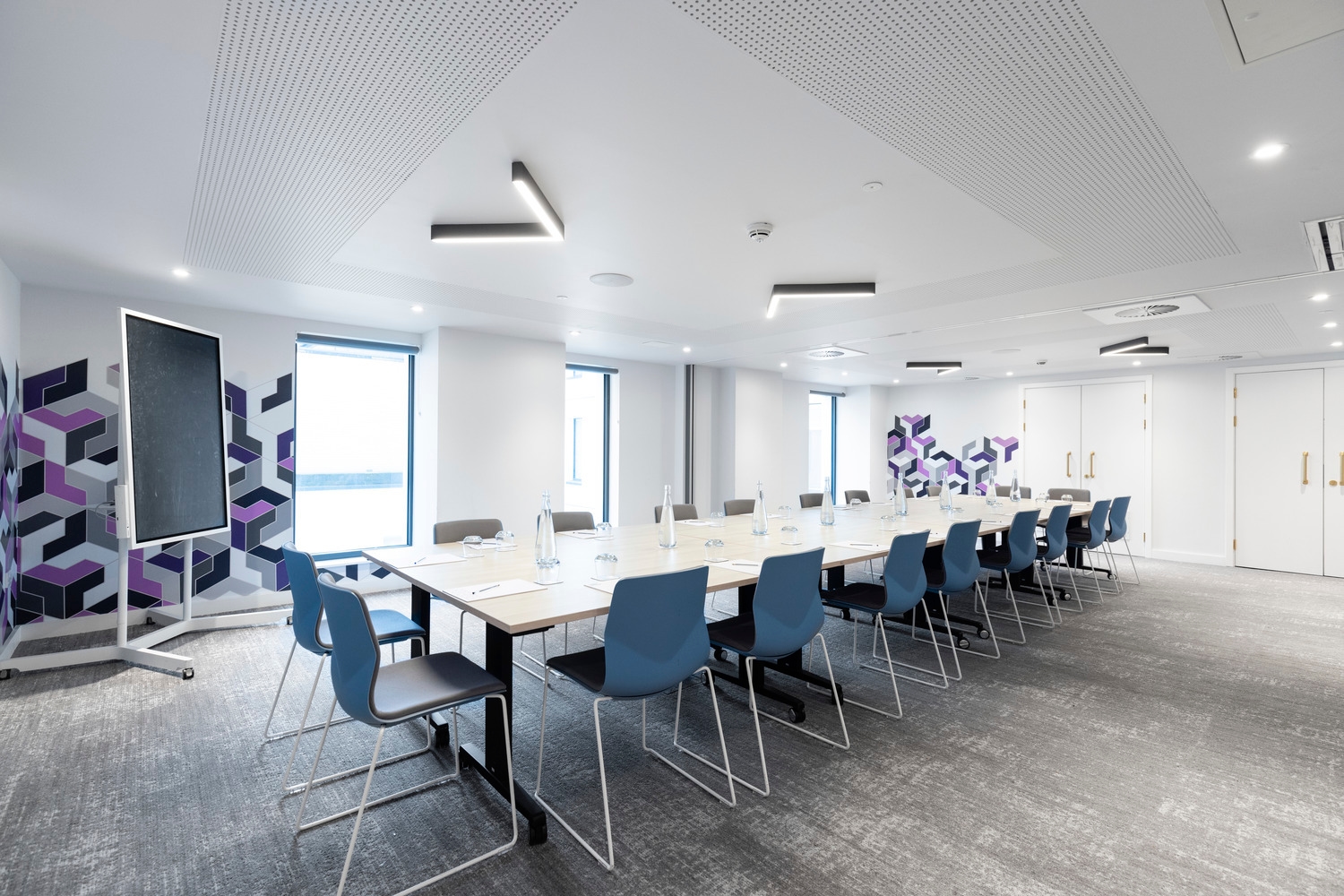 Photo of YOTEL Edinburgh, HUBS