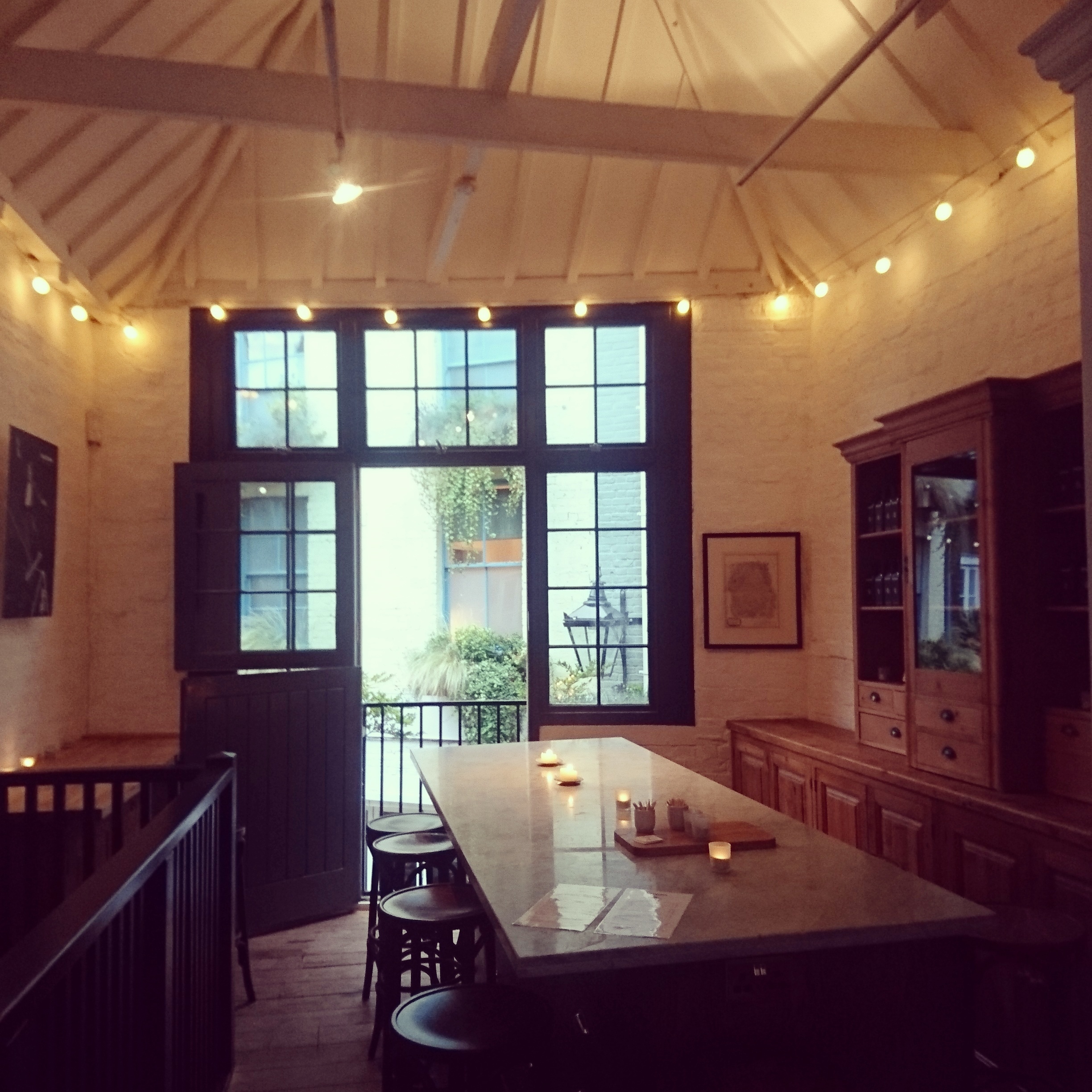 Photo of Casanova & Daughters, Upstairs