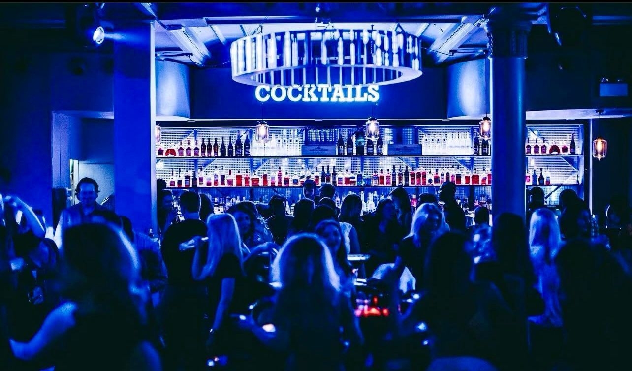 Photo of Sway Bar, Cocktails N Party