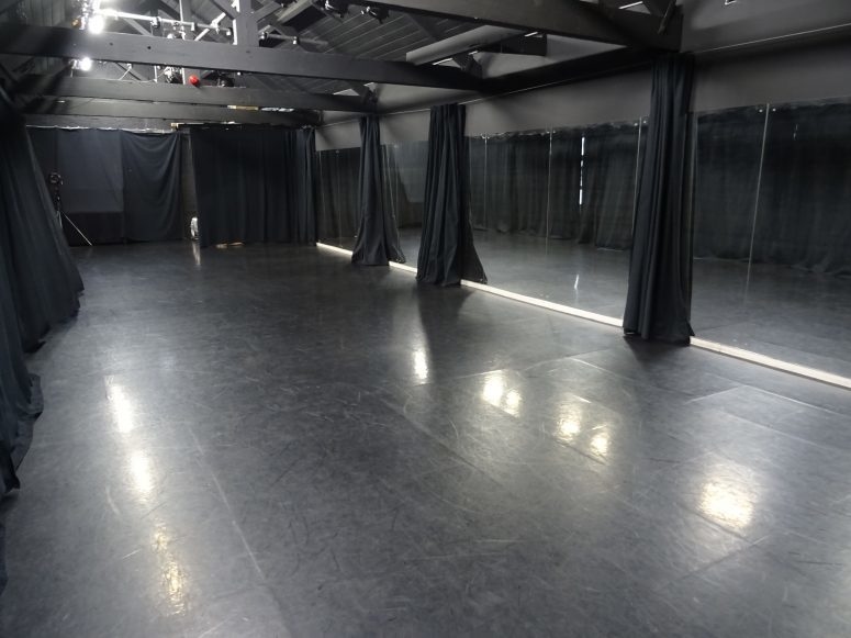 Photo of Aakash Odedra Company, Studio 1