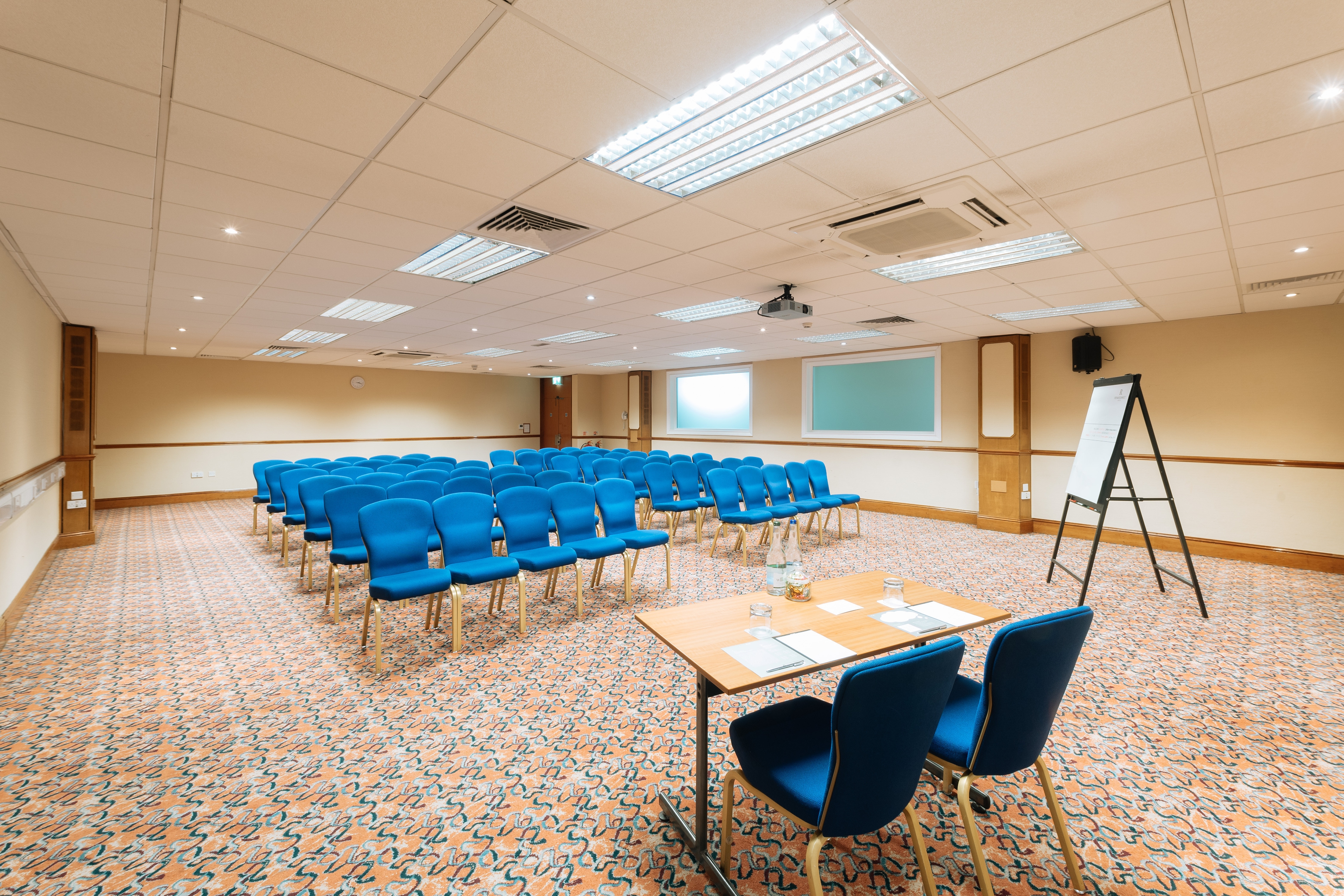 Photo of Renaissance London Heathrow Hotel, Windsor Suite