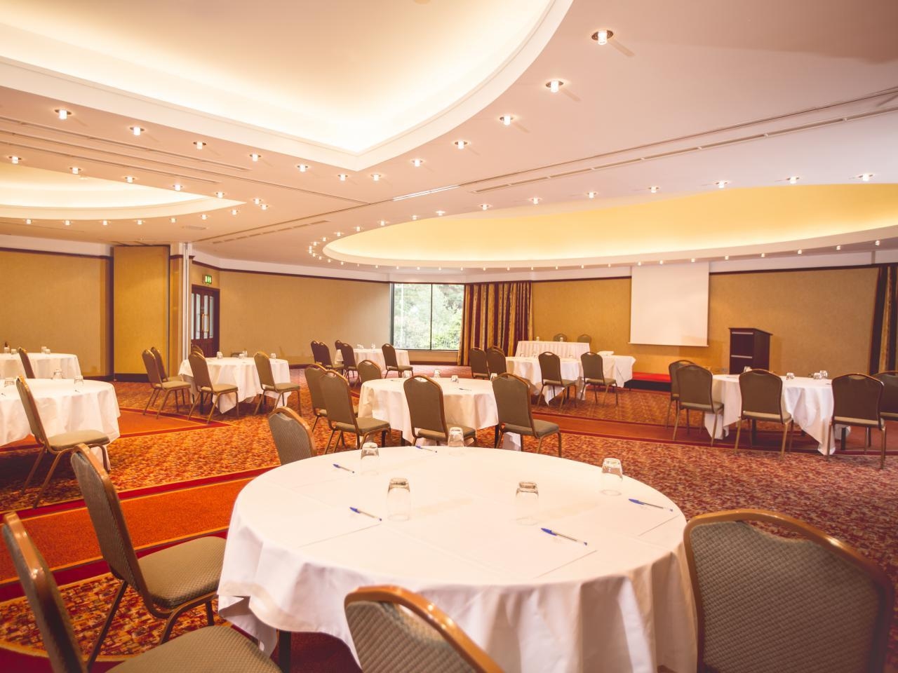 Photo of Park Avenue Hotel, Cranethorpe