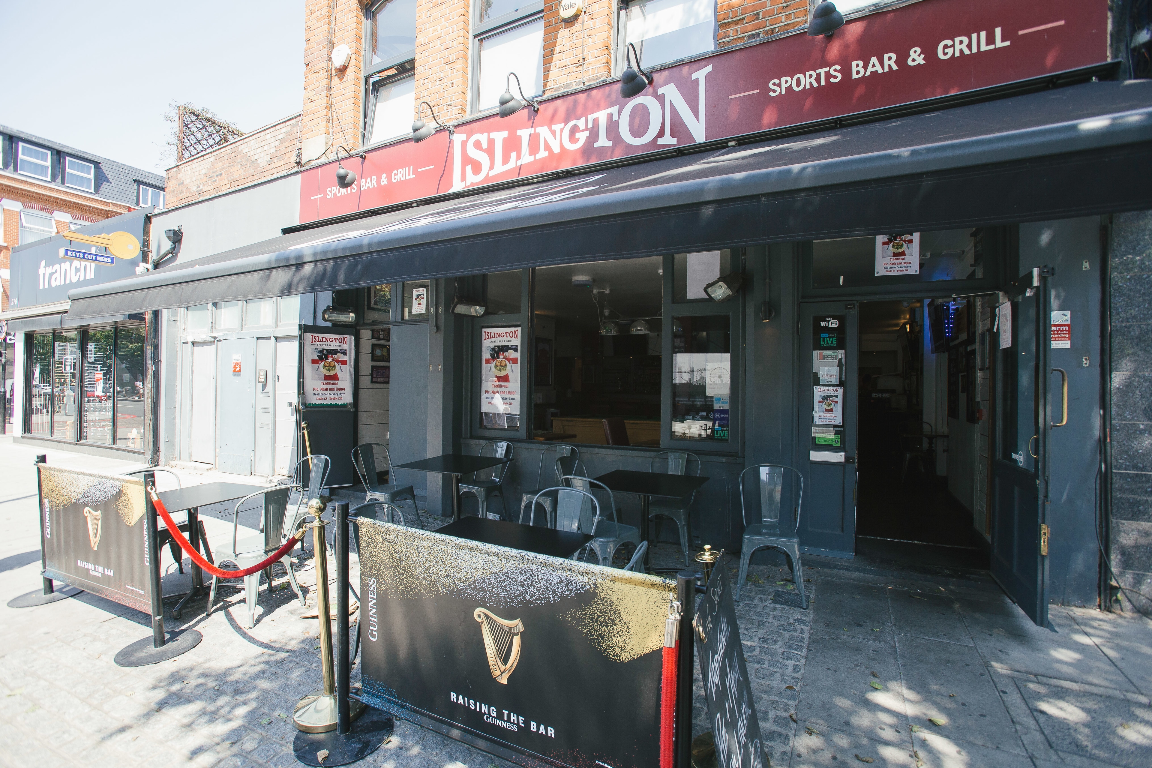 Photo of Islington Sports Bar And Grill